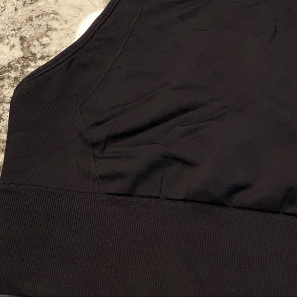 Ebb to Train Bra - Picture 15 of 16